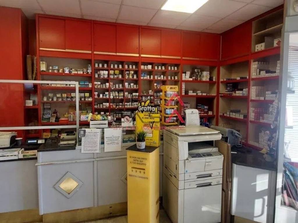 negozio in vendita a Sesto Fiorentino