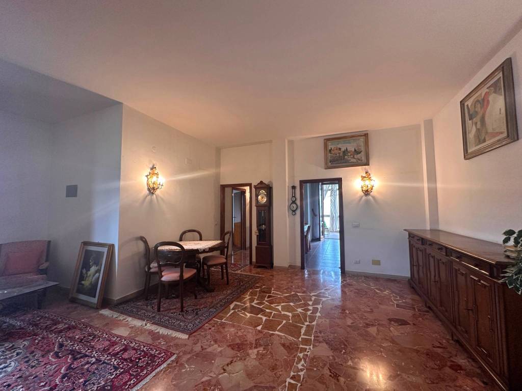 appartamento in vendita a Sesto Fiorentino