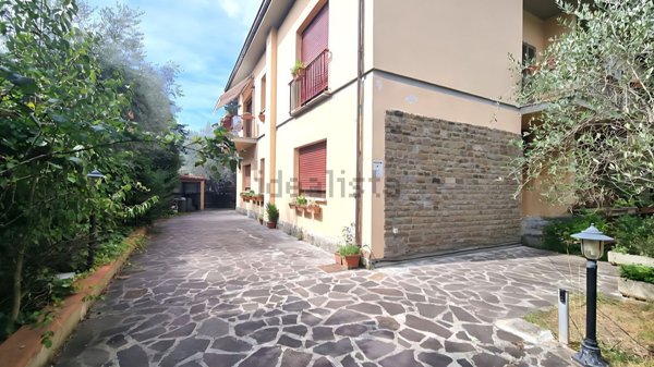 casa indipendente in vendita a Sesto Fiorentino in zona Colonnata