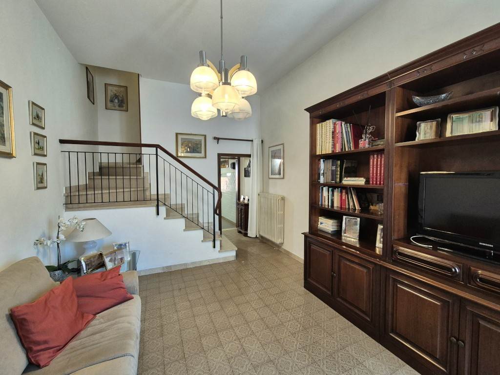 casa indipendente in vendita a Sesto Fiorentino in zona Colonnata
