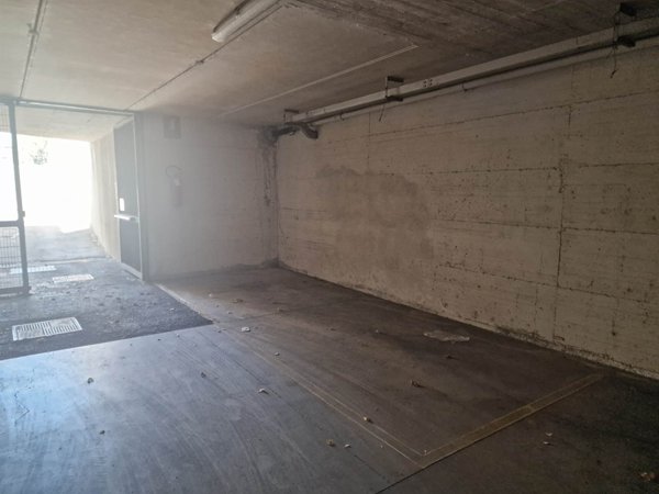 box auto in vendita a Sesto Fiorentino