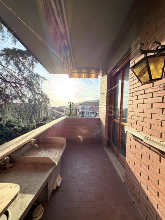 appartamento in vendita a Sesto Fiorentino in zona Valiversi