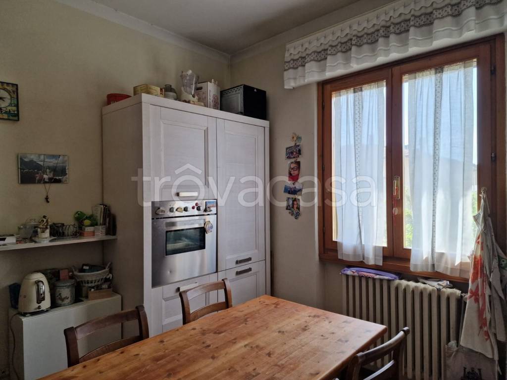 appartamento in vendita a Sesto Fiorentino in zona Colonnata