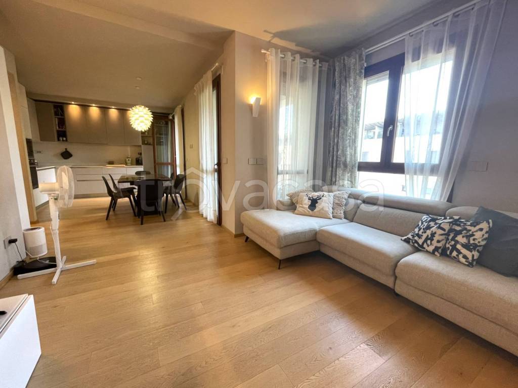 appartamento in vendita a Sesto Fiorentino in zona Zambra