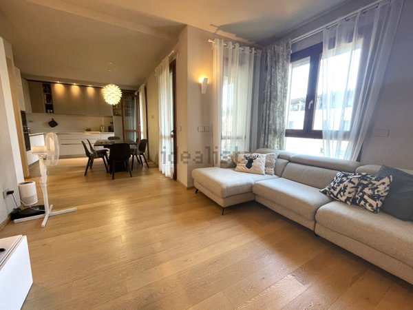 appartamento in vendita a Sesto Fiorentino in zona Zambra