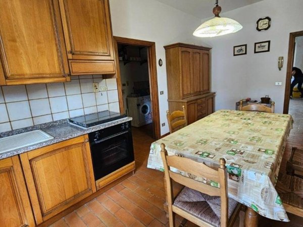 casa indipendente in vendita a Signa