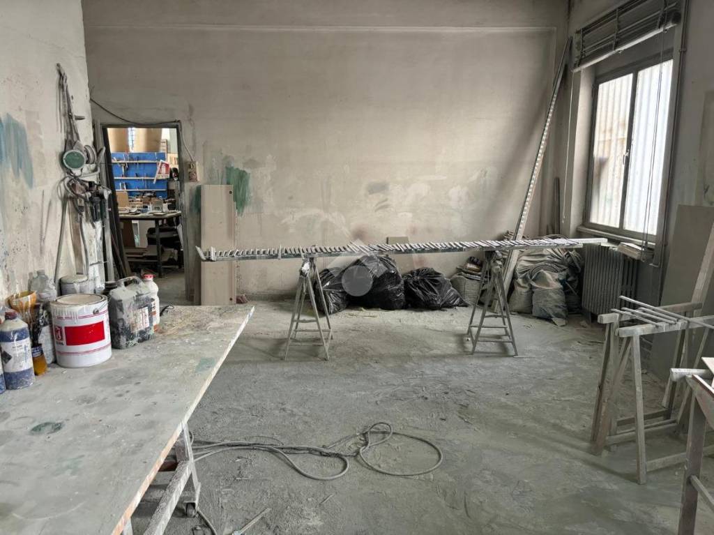 negozio in vendita a Signa