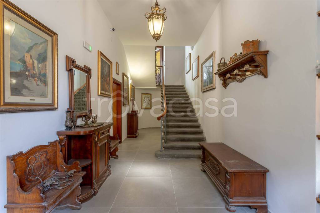 casa indipendente in vendita a Signa