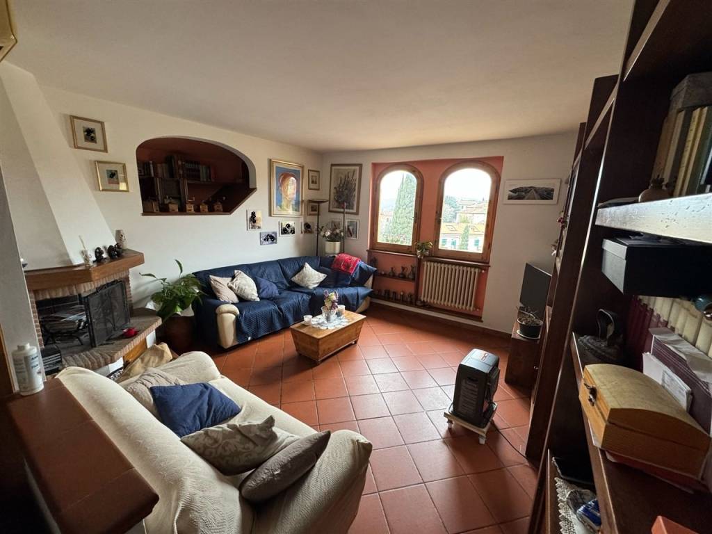 appartamento in vendita a Signa