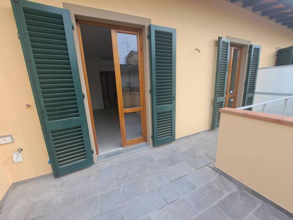 appartamento in vendita a Signa in zona San Mauro a Signa