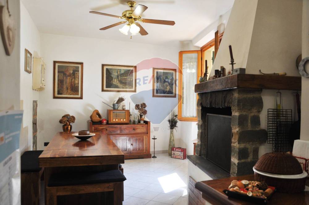 casa indipendente in vendita a Signa