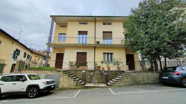 casa indipendente in vendita a Signa