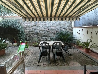 casa indipendente in vendita a Signa