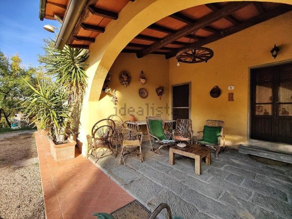 casa indipendente in vendita a Signa