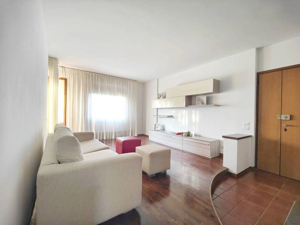 appartamento in vendita a Signa