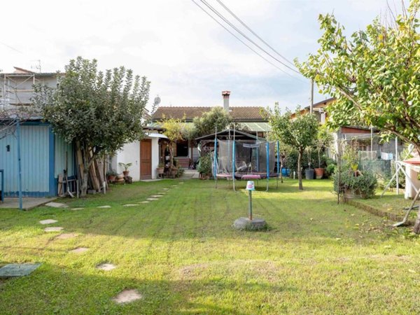 casa indipendente in vendita a Signa in zona San Mauro a Signa