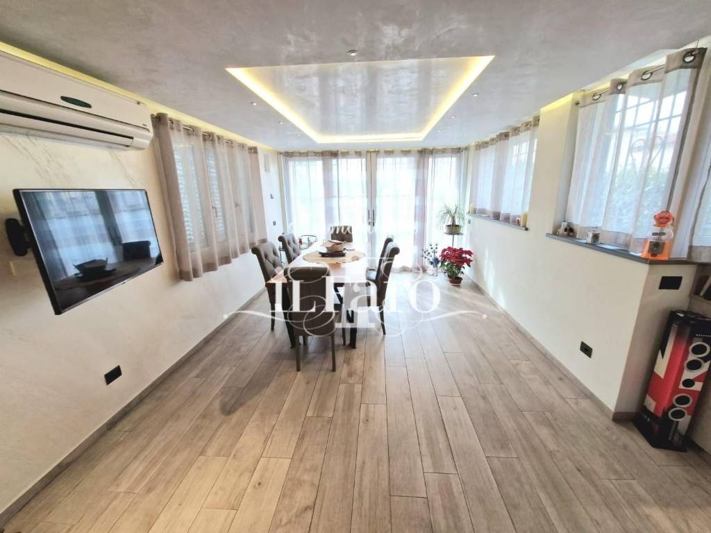 intera palazzina in vendita a Signa in zona San Mauro a Signa