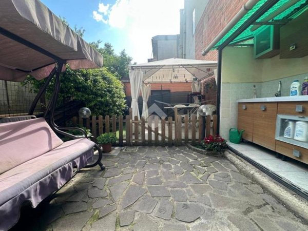 casa indipendente in vendita a Signa