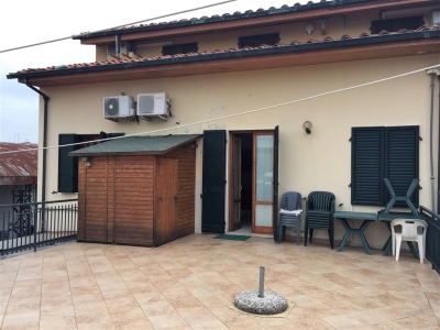 appartamento in vendita a Signa