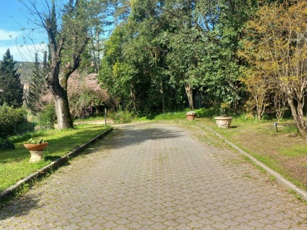 casa indipendente in vendita a Signa