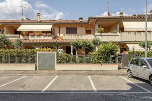 appartamento in vendita a Signa