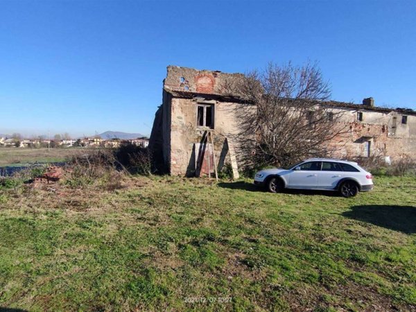 casa indipendente in vendita a Signa in zona Lecore