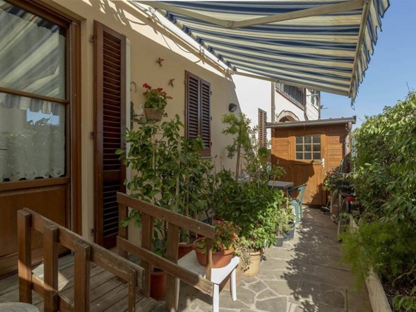 appartamento in vendita a Signa in zona San Mauro a Signa