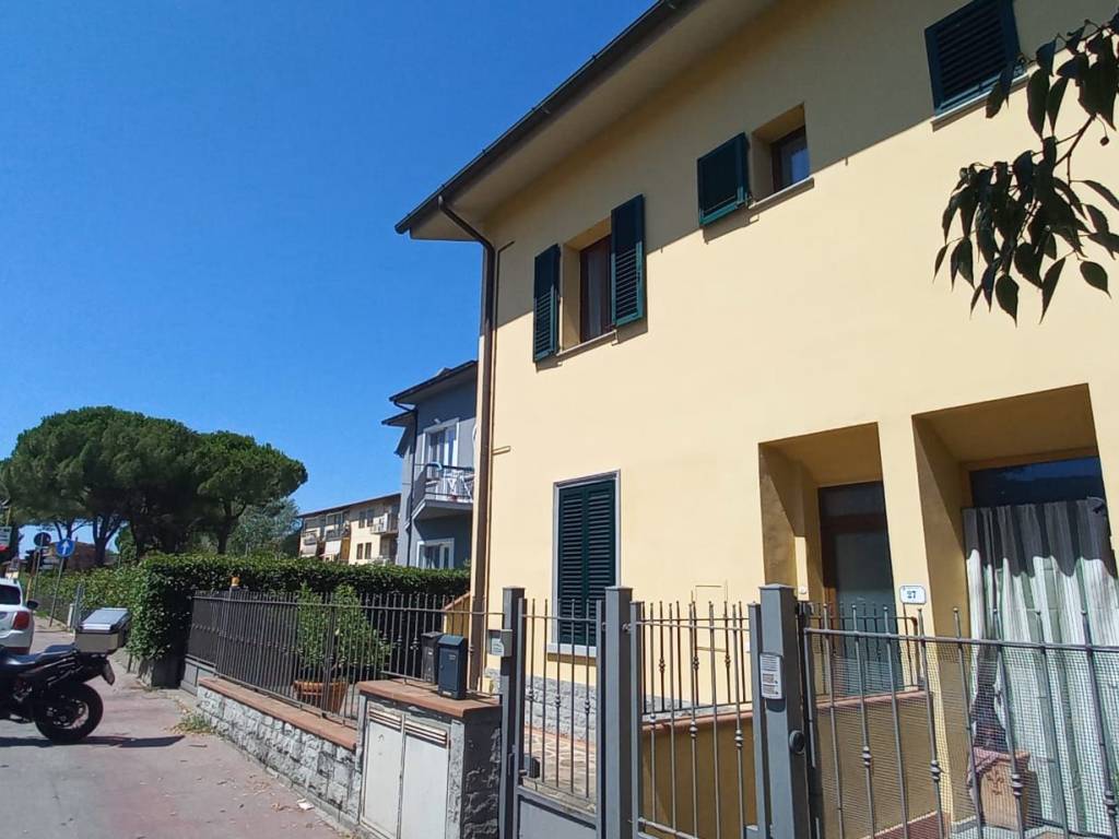 appartamento in vendita a Signa