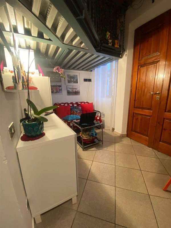 appartamento in vendita a Signa in zona San Mauro a Signa