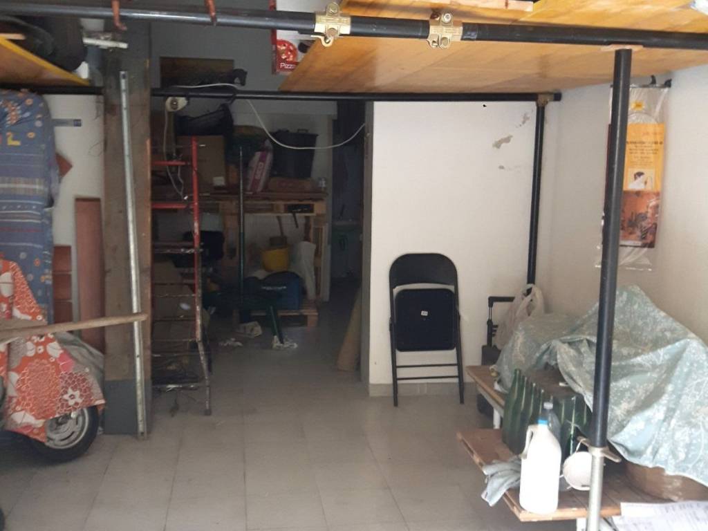 negozio in vendita a Signa