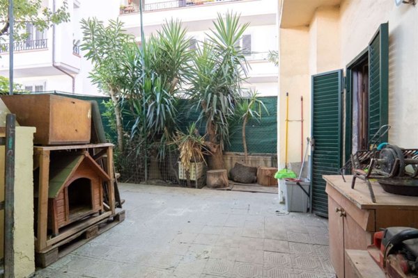 casa indipendente in vendita a Signa in zona Lecore