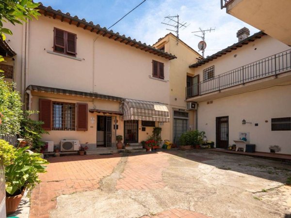 appartamento in vendita a Signa