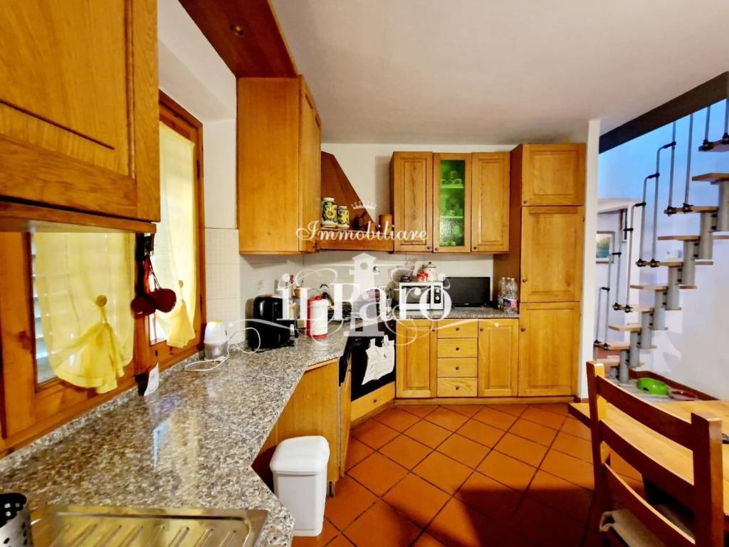 casa indipendente in vendita a Signa