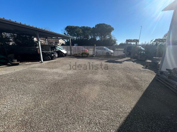 ufficio in vendita a Signa in zona Sant'Angelo a Lecore