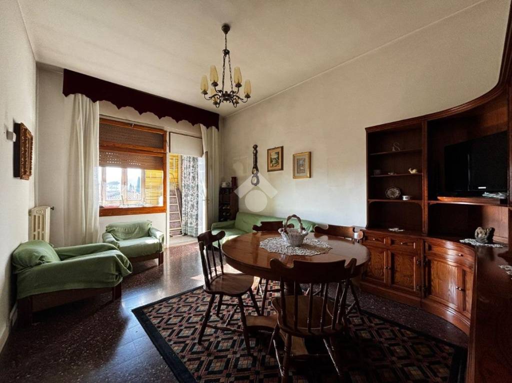 appartamento in vendita a Signa