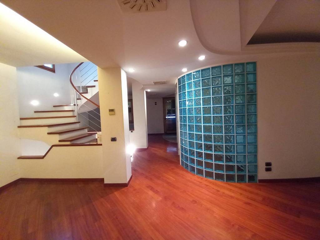 casa indipendente in vendita a Signa