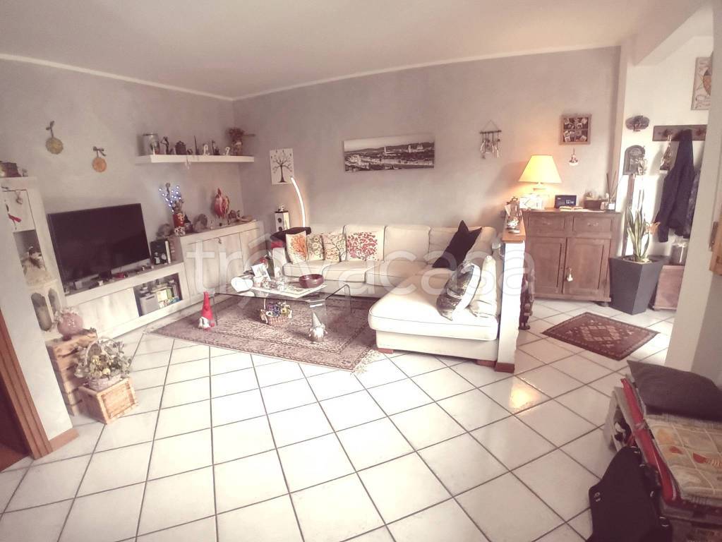 appartamento in vendita a Signa in zona San Mauro a Signa