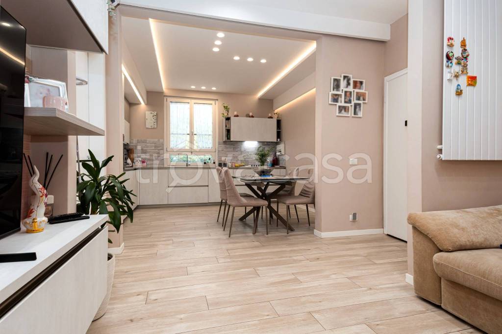 appartamento in vendita a Signa in zona Lecore