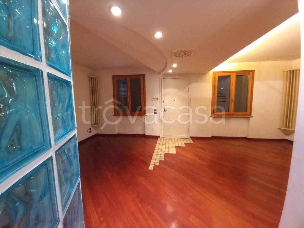 casa indipendente in vendita a Signa