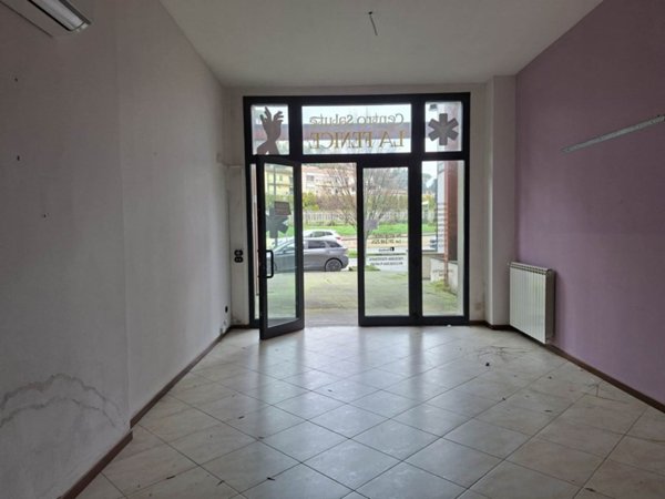 ufficio in vendita a Signa