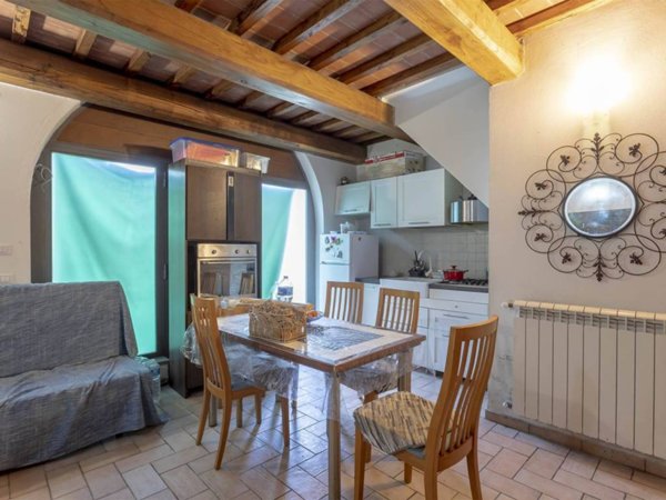 casa indipendente in vendita a Signa