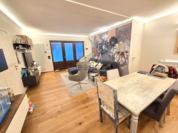 casa indipendente in vendita a Signa