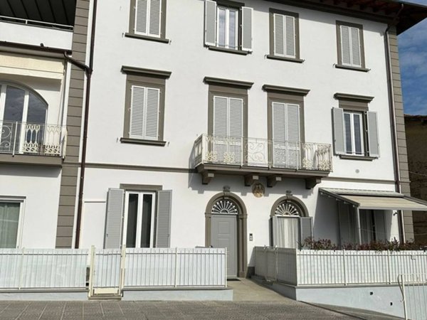 appartamento in vendita a Signa