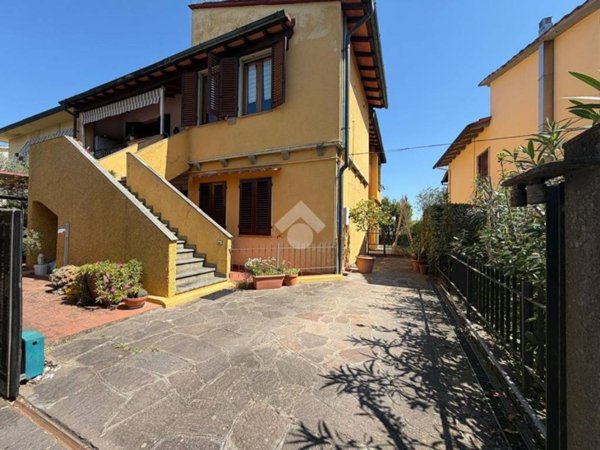 appartamento in vendita a Signa