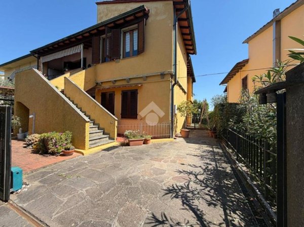 appartamento in vendita a Signa