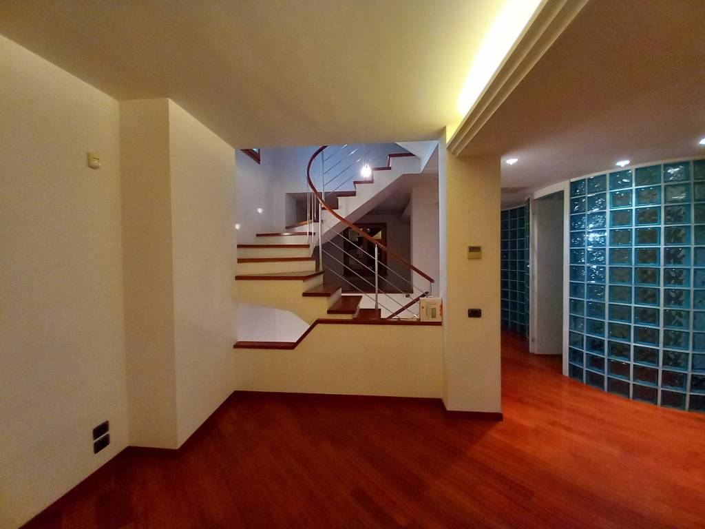 casa indipendente in vendita a Signa