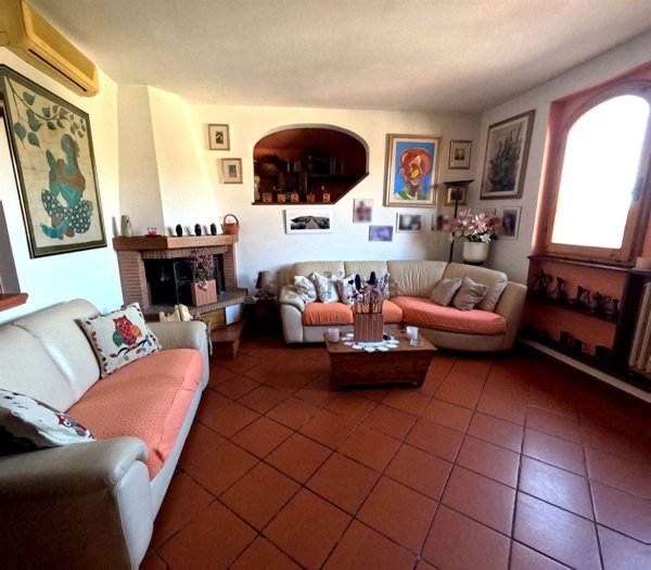 appartamento in vendita a Signa