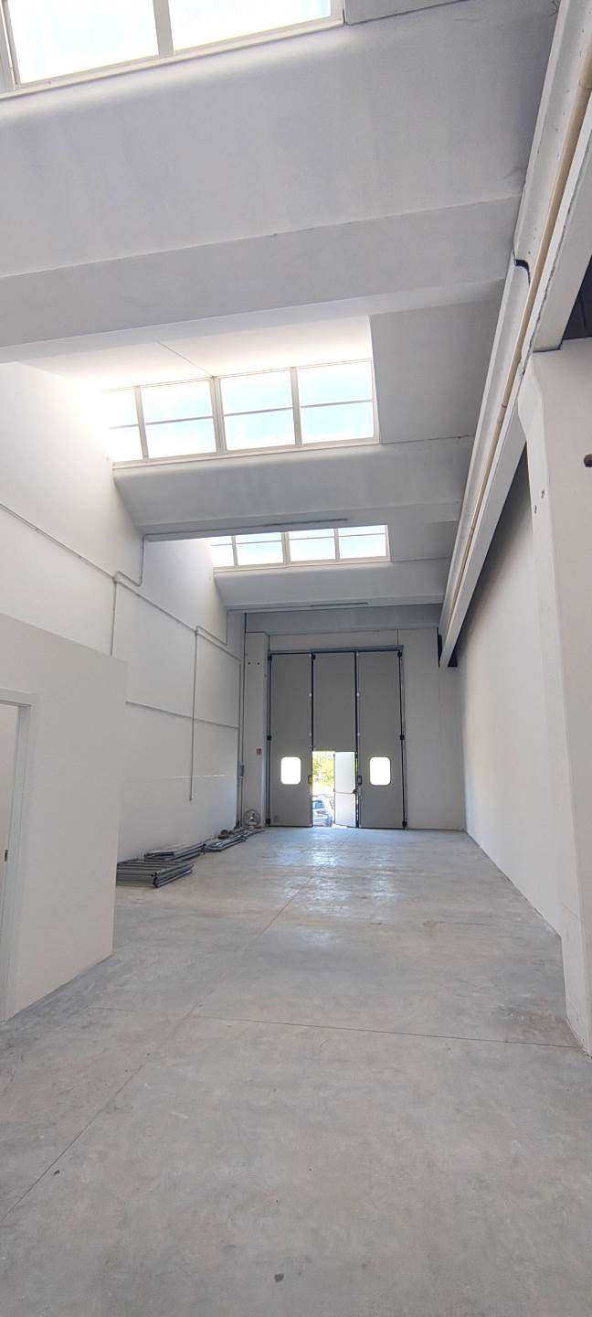 ufficio in vendita a Signa in zona Sant'Angelo a Lecore
