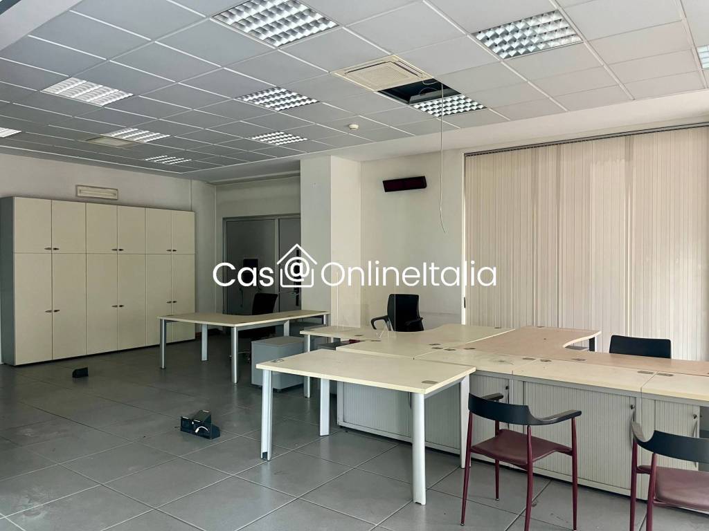 ufficio in vendita a Signa