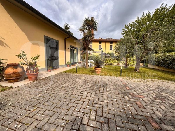 appartamento in vendita a Signa